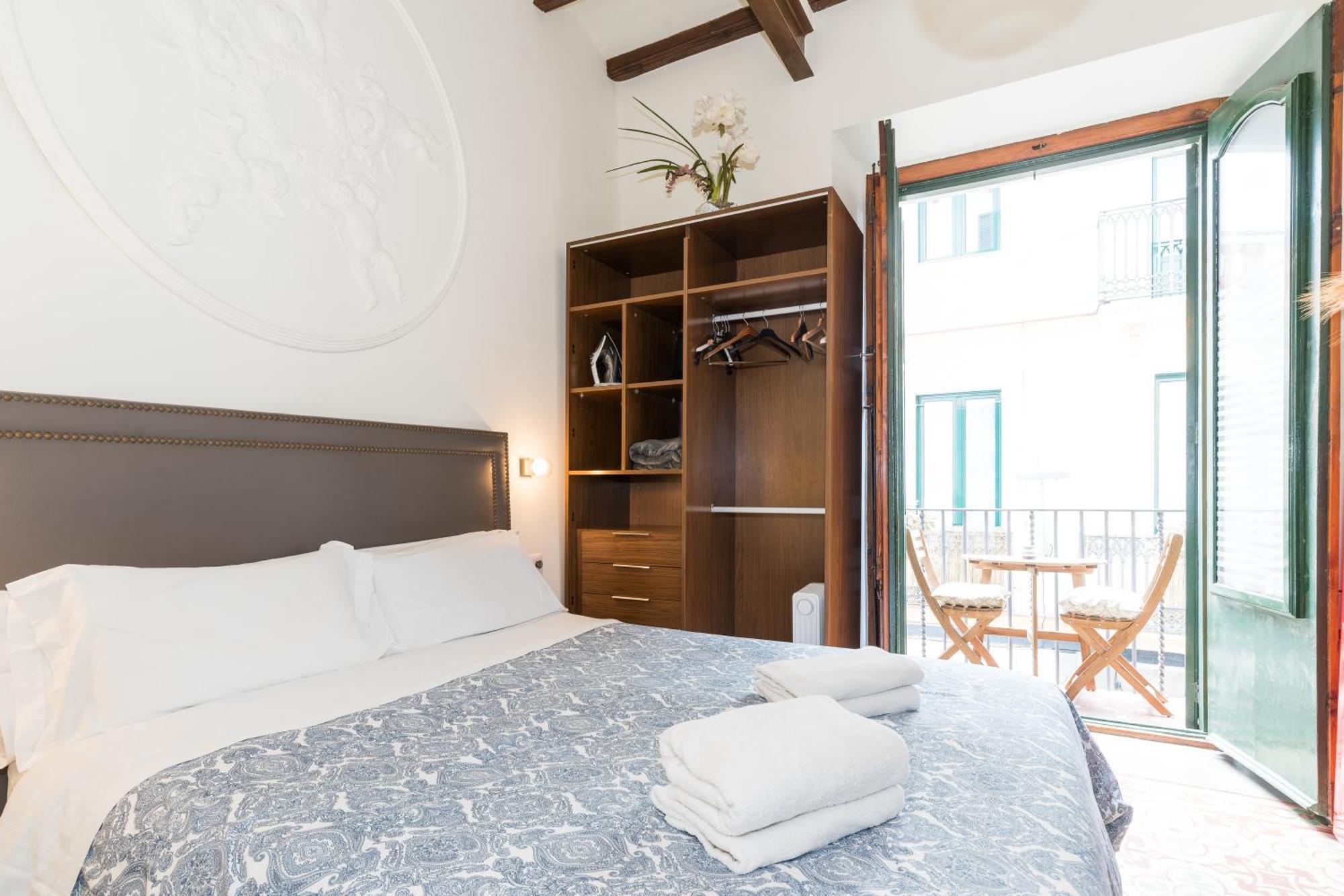 Apartamentos Bartomeu By Habama Group Sitges Habitación foto